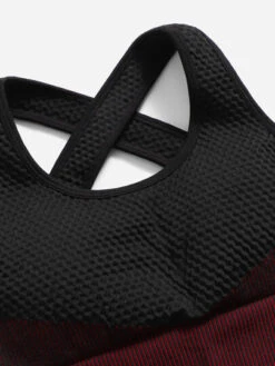 Yoga Basic 3pcs Seamless Stripe Panel Sports Set & Thumb Holes -Sculptive Wear 1632462439751dcea853247ada1e24a82c4f23c256 thumbnail 405x552