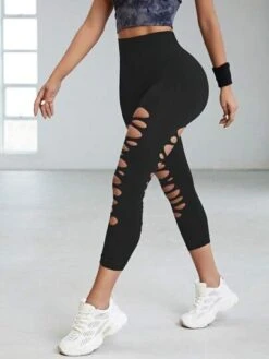 Cut Out Front Wideband Waist Capri Sports Leggings -Sculptive Wear 16884780473f3822ebf3df31135712140a661eb2e5 thumbnail 405x552