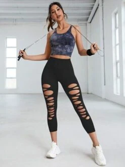 Cut Out Front Wideband Waist Capri Sports Leggings -Sculptive Wear 16884780496ad611d3ce070b1f8f721797a3969c2b thumbnail 405x552