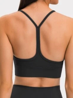 VUTRU Women's Slim Strap Classic Sports Bra