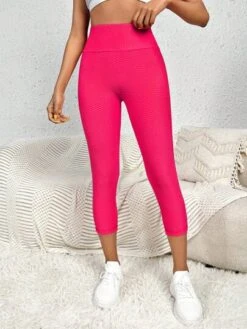Wide Waistband Waist Capri Sports Leggings -Sculptive Wear 1688716950fe271fbcc2ee2d19ca32370c32f2efb6 thumbnail 405x552