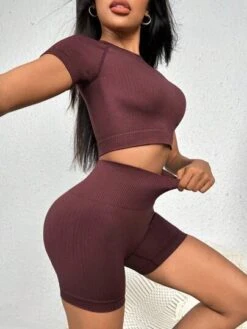 Seamless Raglan Sleeve Sports Set -Sculptive Wear 16891494805ef4ad99f50bf83f8bdf0903b4b95c80 thumbnail 405x552