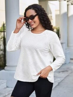 Plus Solid Raglan Sleeve Sports Tee -Sculptive Wear 168941789118495a5ecfcfe3a8259d99403a0a20b0 thumbnail 405x552