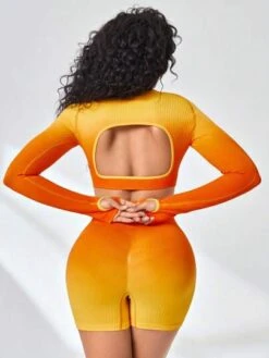 Ombre Thumb Holes Sports Tee & Biker Shorts -Sculptive Wear 1689738525ea2eab24729a40f8e6baa67241bb2aa5 thumbnail 405x552