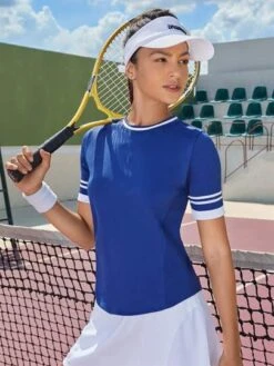 SHEIN Leisure Contrast Trim Sports Tee -Sculptive Wear 1689831018ea26431800cac1b00bafded0ca1d0578 thumbnail 405x552