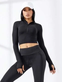 Half Zip Thumb Holes Crop Sports Sweatshirt -Sculptive Wear 1689930064616c06702e9eaf8a7aeea8c701190135 thumbnail 405x552