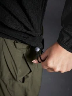 SHEIN In My Nature Urban Outdoor Waterproof Detachable Stylish Multifunctional Jacket -Sculptive Wear 1690429237a4c5c913c3dfe058049ea4b904486c5c thumbnail 405x552