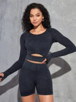 Cut Out Front Thumb Holes Sports Set -Sculptive Wear 1690436659aa7508fdaddbedf29cd484a240d90e36 thumbnail 405x552