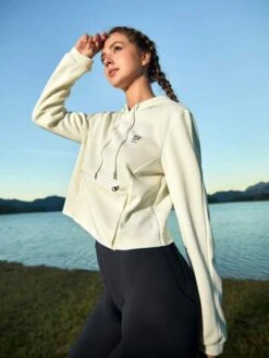 SHEIN In My Nature Women's Thick Outdoor Sports Hiking Hoodie With Big Pockets, Fashionable Style -Sculptive Wear 16904427899f6e34e0482e401cbf6b8c9cf9018ba6 thumbnail 405x552
