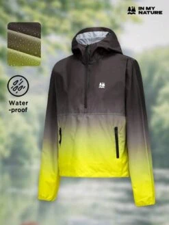 SHEIN In My Nature Urban Outdoor Gradient Water-resistant Short Jacket -Sculptive Wear 1690804146ae24a91309710c61a5658904a6b80730 thumbnail 405x552