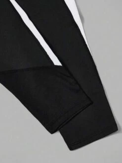 Letter Graphic Sports Bra & Tank & Leggings -Sculptive Wear 1690967805c56875ed4cc4d47486c3105670695369 thumbnail 405x552