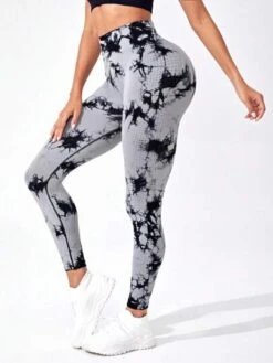 Tie Dye Wideband Waist Seamless Sports Leggings -Sculptive Wear 16916511135447322673a1faecbf8df4cd8c8a3fe3 thumbnail 405x552