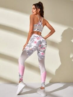 Floral Print Sports Set -Sculptive Wear 169216897391707179db5ffef08aa80a358372a43a thumbnail 405x552